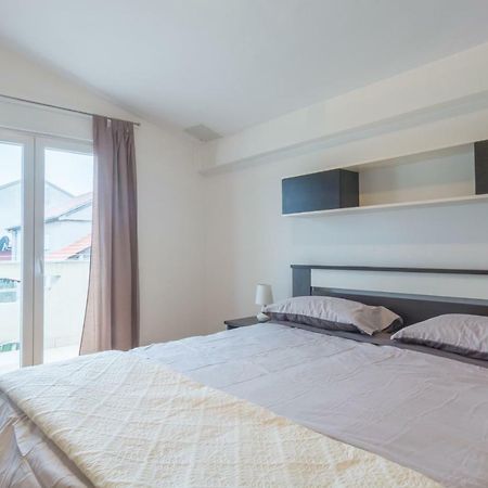 Apartman Rita Lägenhet Zadar Exteriör bild