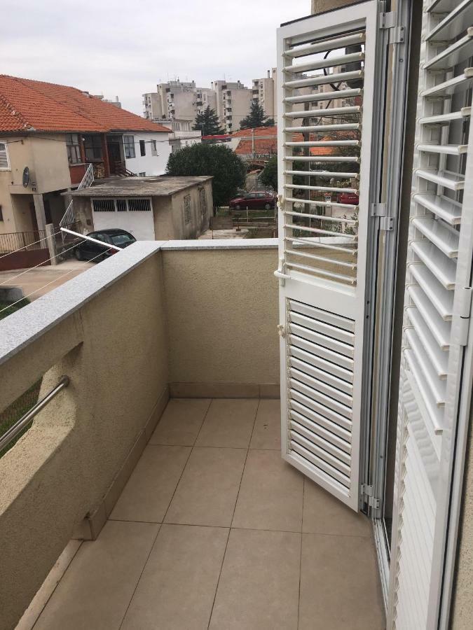 Apartman Rita Lägenhet Zadar Exteriör bild
