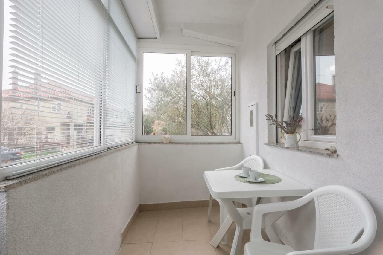 Apartman Rita Lägenhet Zadar Exteriör bild