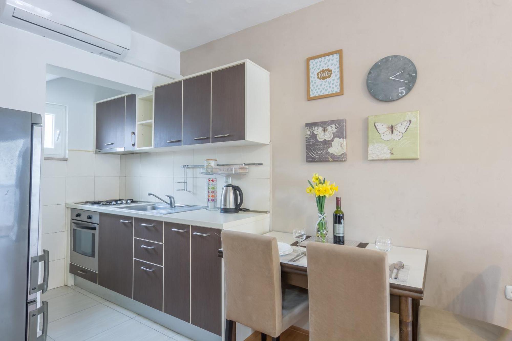 Apartman Rita Lägenhet Zadar Exteriör bild